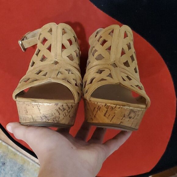 Franco Sarto Shea Tan Wedge Sandals Size 9.5 - Picture 10 of 14